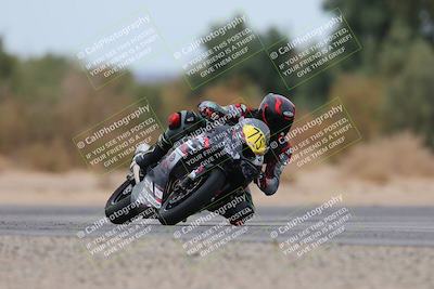 media/Jan-20-2024-CVMA (Sat) [[ddb8bc1f3d]]/Race 10 Amateur Supersport Middleweight/